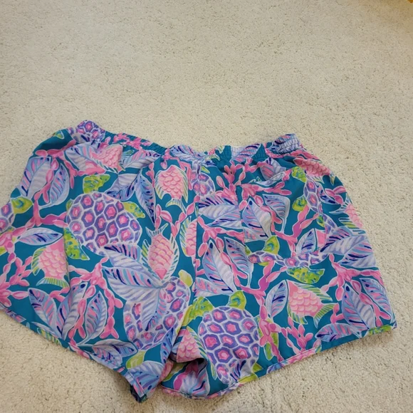 Lilly Pulitzer Luxletic Shorts Size L - Picture 4 of 4